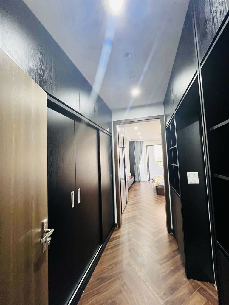 Bán nhà Mạc Thái Tổ - diện tích 50m2 7 tầng - Phân lô phố VIP Cầu Giấy - giá 33,8 tỷ