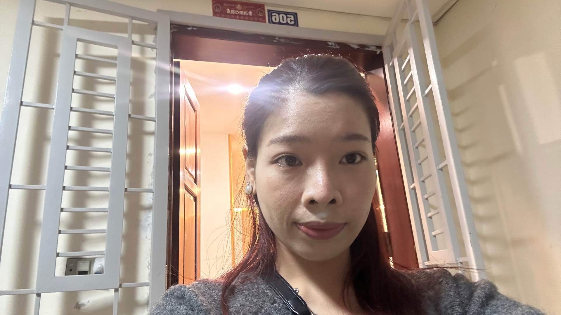 Bán nhà Tam Trinh - diện tích 105m2 1 tầng - Căn hộ 3 ngủ giữa trung tâm - giá 8,3 tỷ