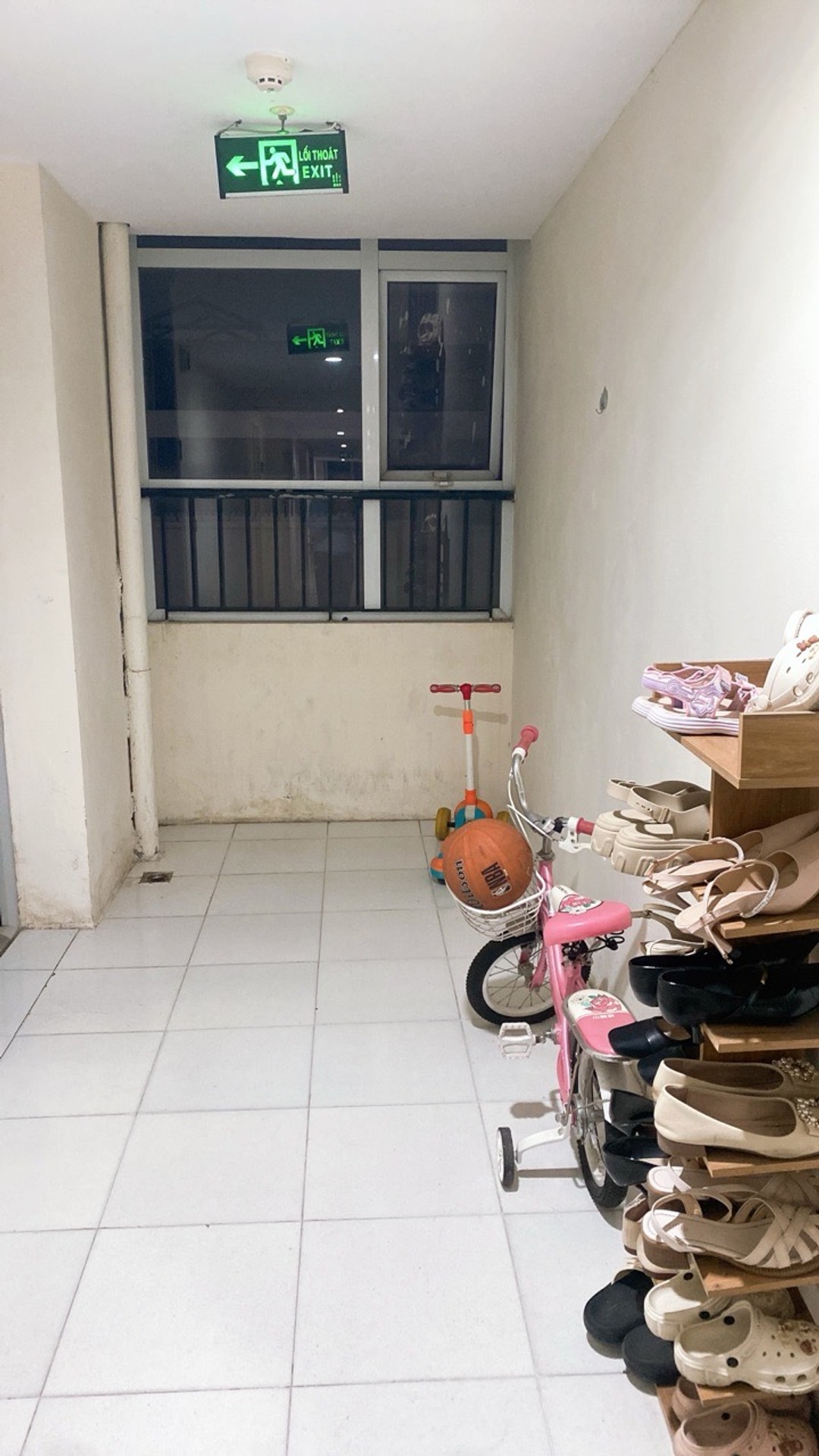 Bán nhà Bùi Xương Trạch - diện tích 67m2 19 tầng - Mặt phố, căn góc - giá 4,9 tỷ