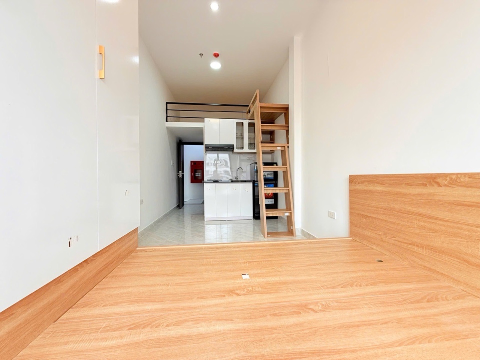 Bán nhà Thanh Đàm - diện tích 50m2 6 tầng - Thang máy - giá 12,5 tỷ