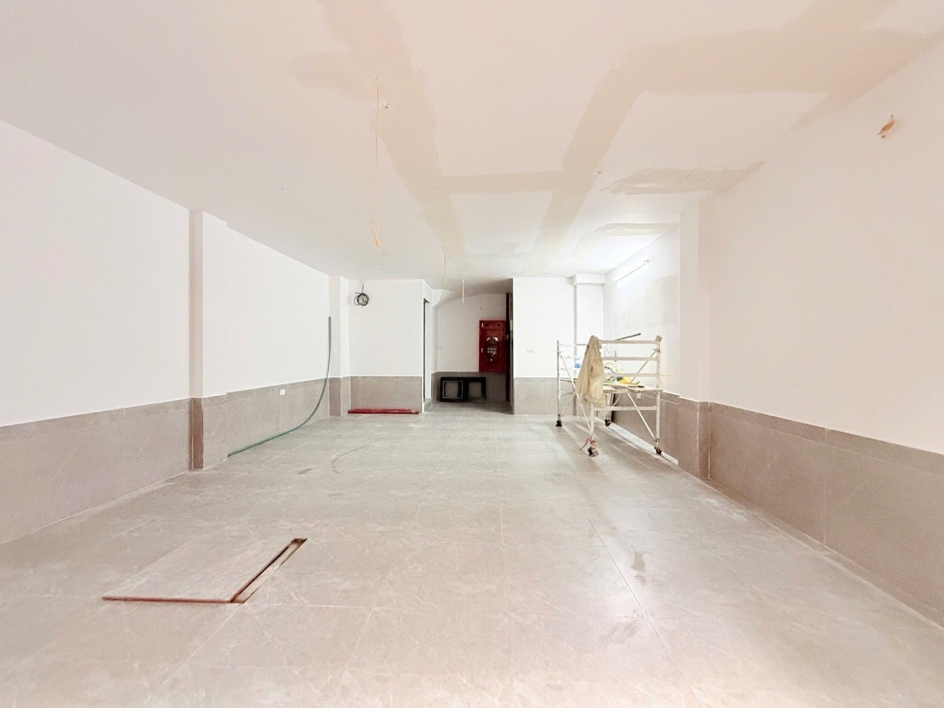 Bán nhà Thanh Đàm - diện tích 50m2 6 tầng - Thang máy - giá 12,5 tỷ