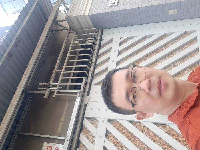 Bán nhà Hồng Hà - diện tích 103.7m2 4 tầng - Lô góc, kinh doanh mọi dịch vụ - giá 48 tỷ