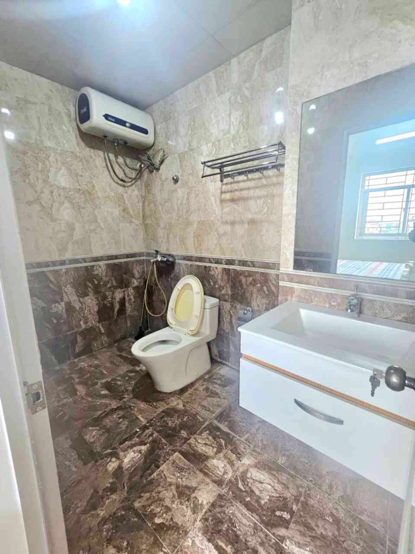 Bán nhà Bắc Linh Đàm - diện tích 87m2 8 tầng - Căn hộ đẹp sang xịn - giá 6,2 tỷ