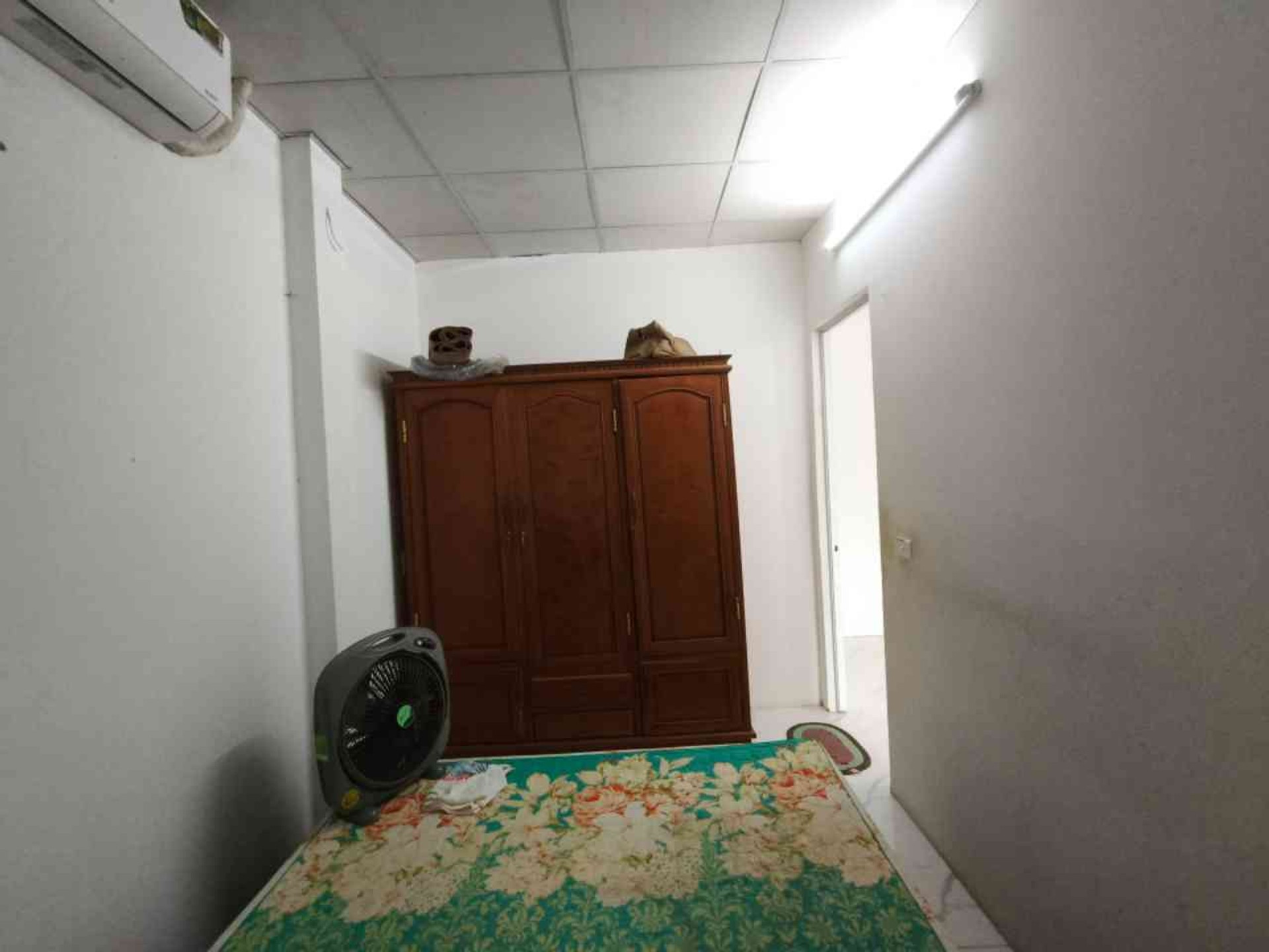Bán nhà Định Công Thượng - diện tích 43m2 2 tầng - Gần ô tô - giá 2,7 tỷ