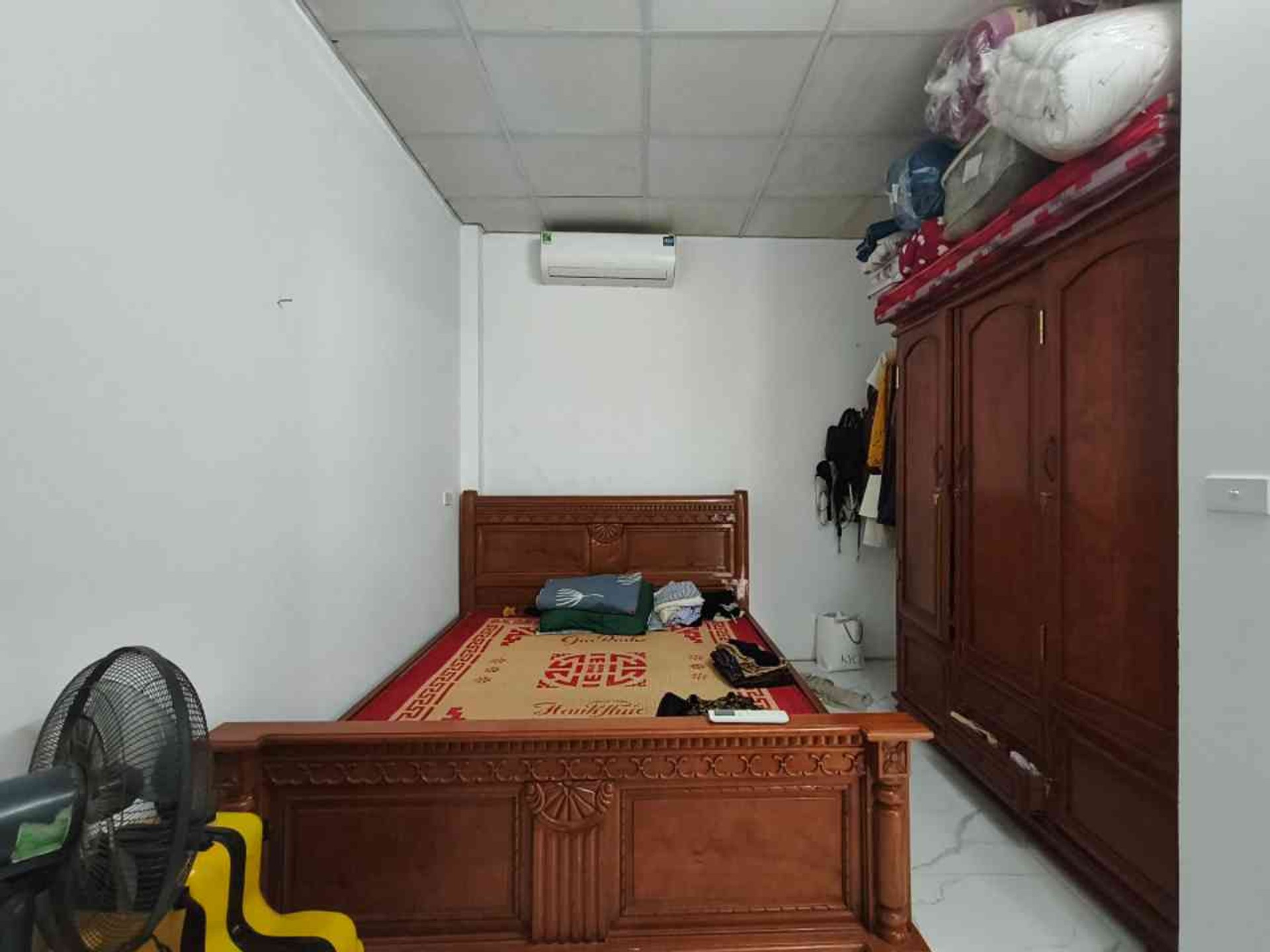 Bán nhà Định Công Thượng - diện tích 43m2 2 tầng - Gần ô tô - giá 2,7 tỷ