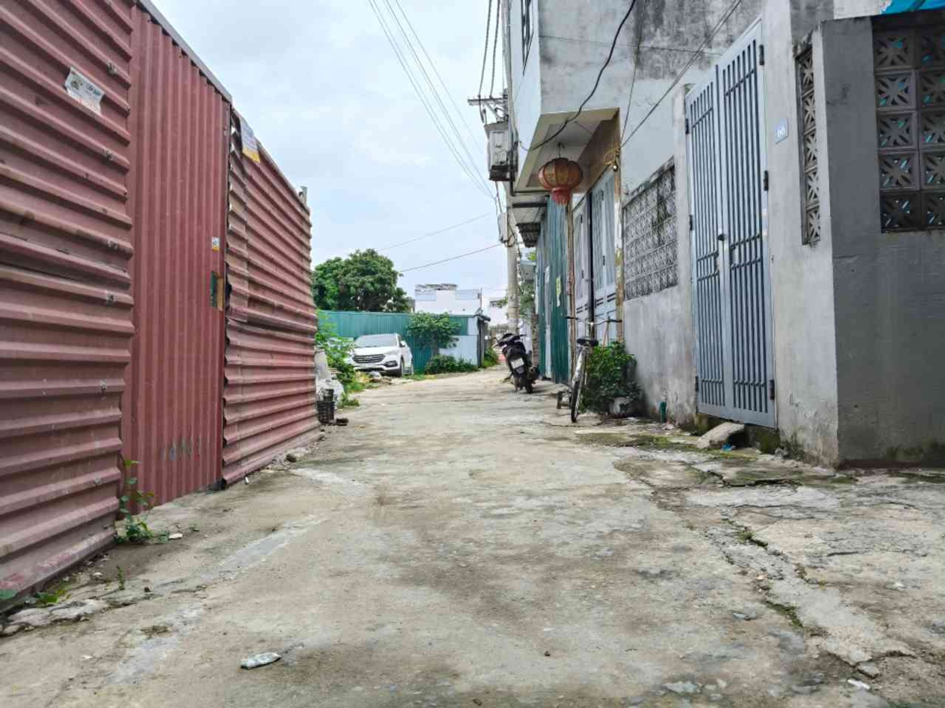 Bán nhà Định Công Thượng - diện tích 43m2 2 tầng - Gần ô tô - giá 2,7 tỷ