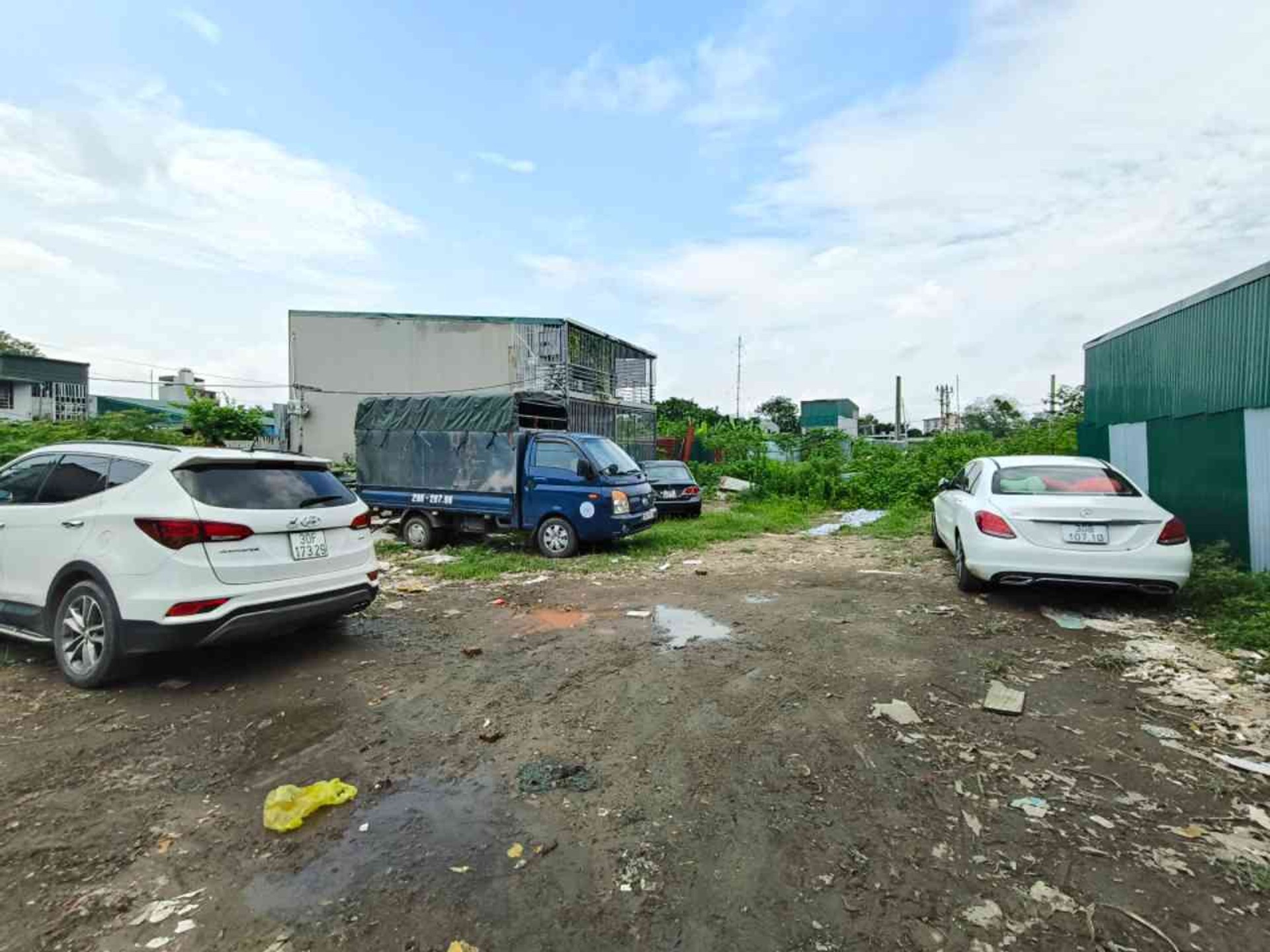 Bán nhà Định Công Thượng - diện tích 43m2 2 tầng - Gần ô tô - giá 2,7 tỷ