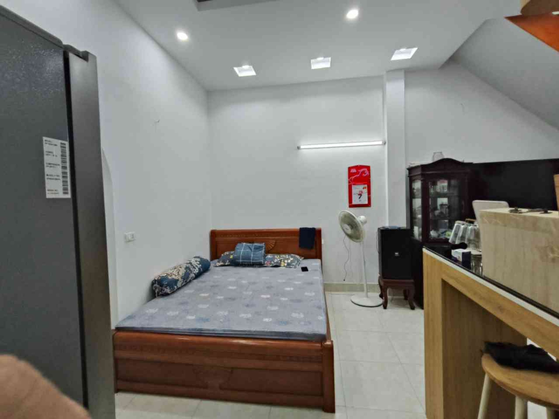 Bán nhà Định Công Thượng - diện tích 43m2 2 tầng - Gần ô tô - giá 2,7 tỷ