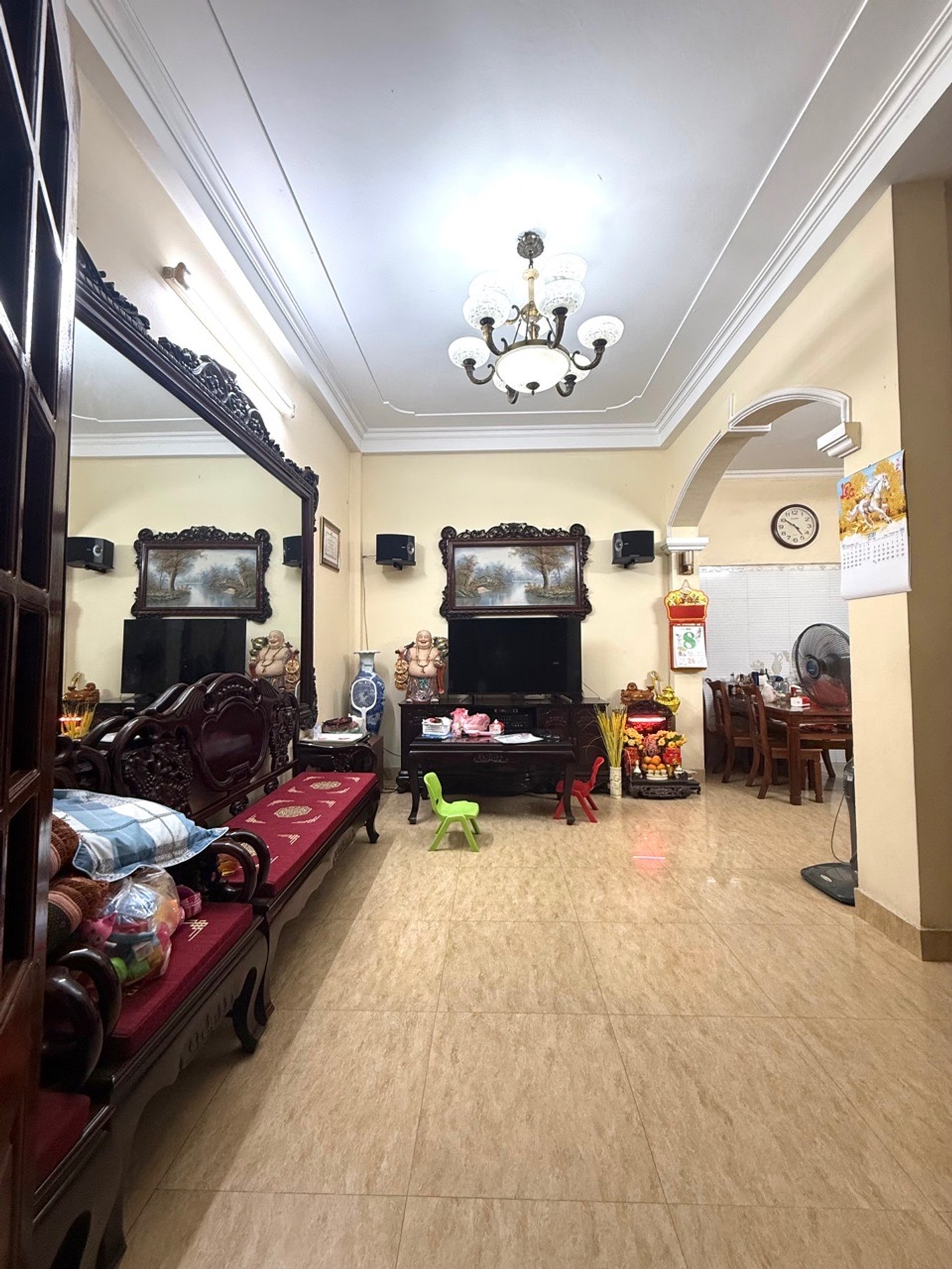 Bán nhà Nguyễn Viết Xuân - diện tích 75m2 4 tầng - Ô tô đỗ cổng - giá 19 tỷ