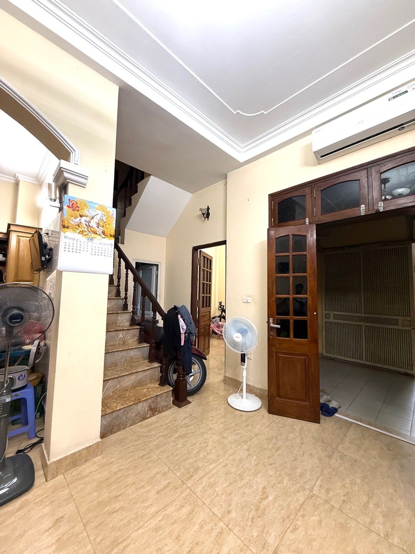 Bán nhà Nguyễn Viết Xuân - diện tích 75m2 4 tầng - Ô tô đỗ cổng - giá 19 tỷ