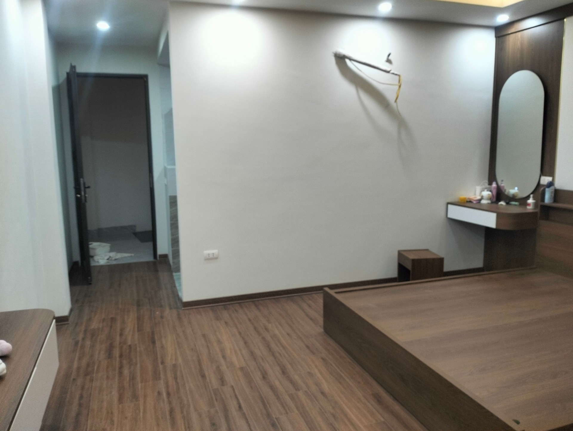 Bán nhà Tam Trinh - diện tích 45m2 5 tầng - Ô TÔ TRÁNH - giá 11,5 tỷ