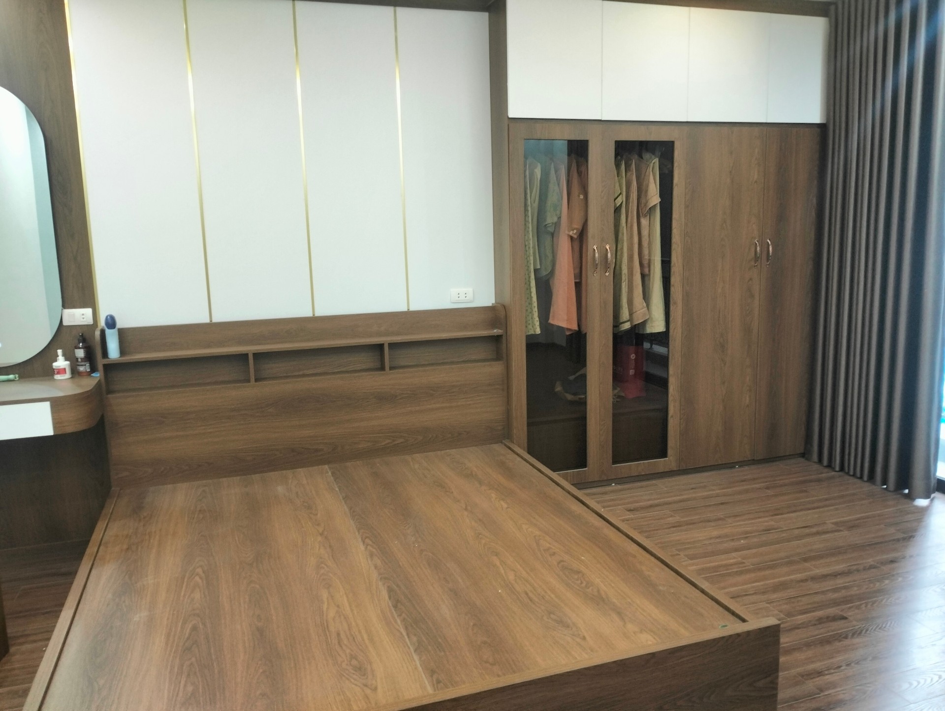 Bán nhà Tam Trinh - diện tích 45m2 5 tầng - Ô TÔ TRÁNH - giá 11,5 tỷ