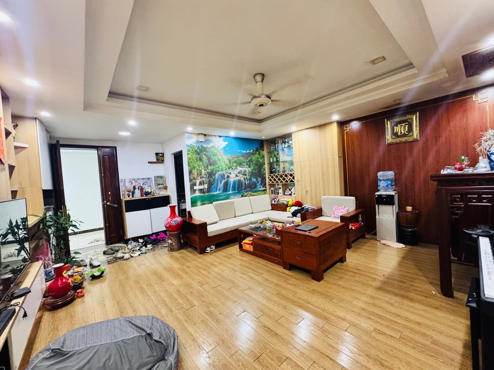 Bán nhà Minh Khai - diện tích 98m2 5 tầng - Tiện ích khỏi bàn - giá 8 tỷ
