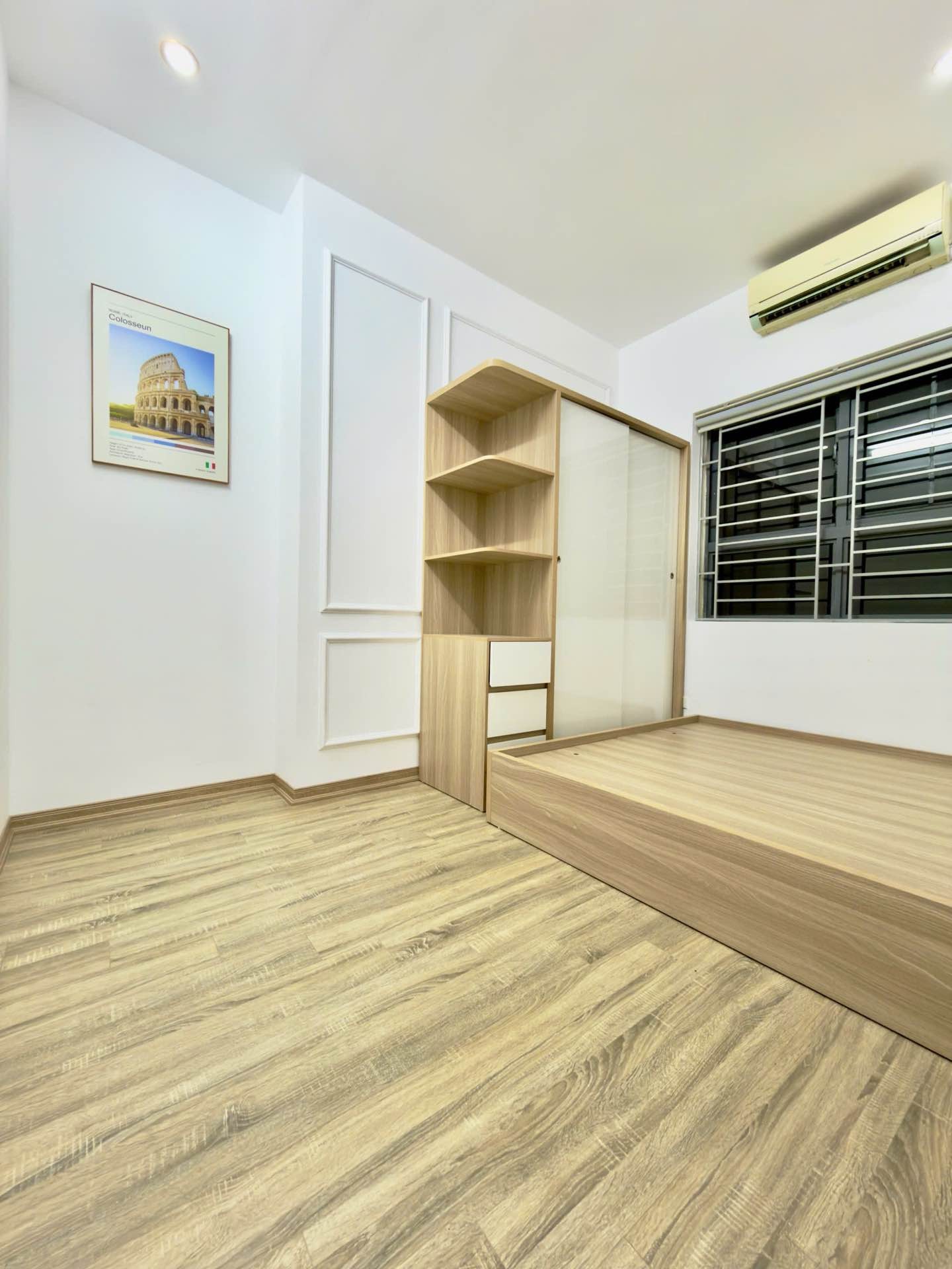 Bán nhà Nguyễn Xiển - diện tích 60m2 1 tầng - nhà đẹp hiếm có - giá 3,8 tỷ