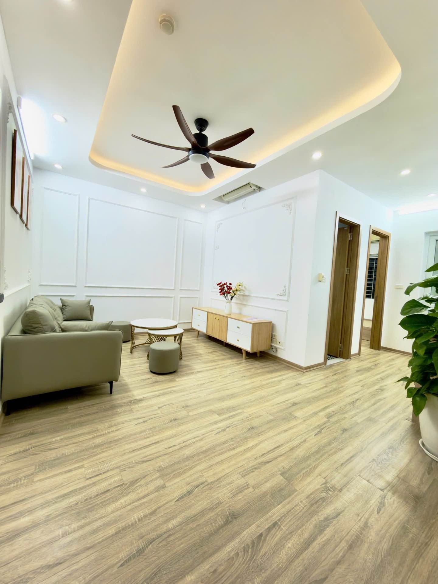 Bán nhà Nguyễn Xiển - diện tích 60m2 1 tầng - nhà đẹp hiếm có - giá 3,8 tỷ