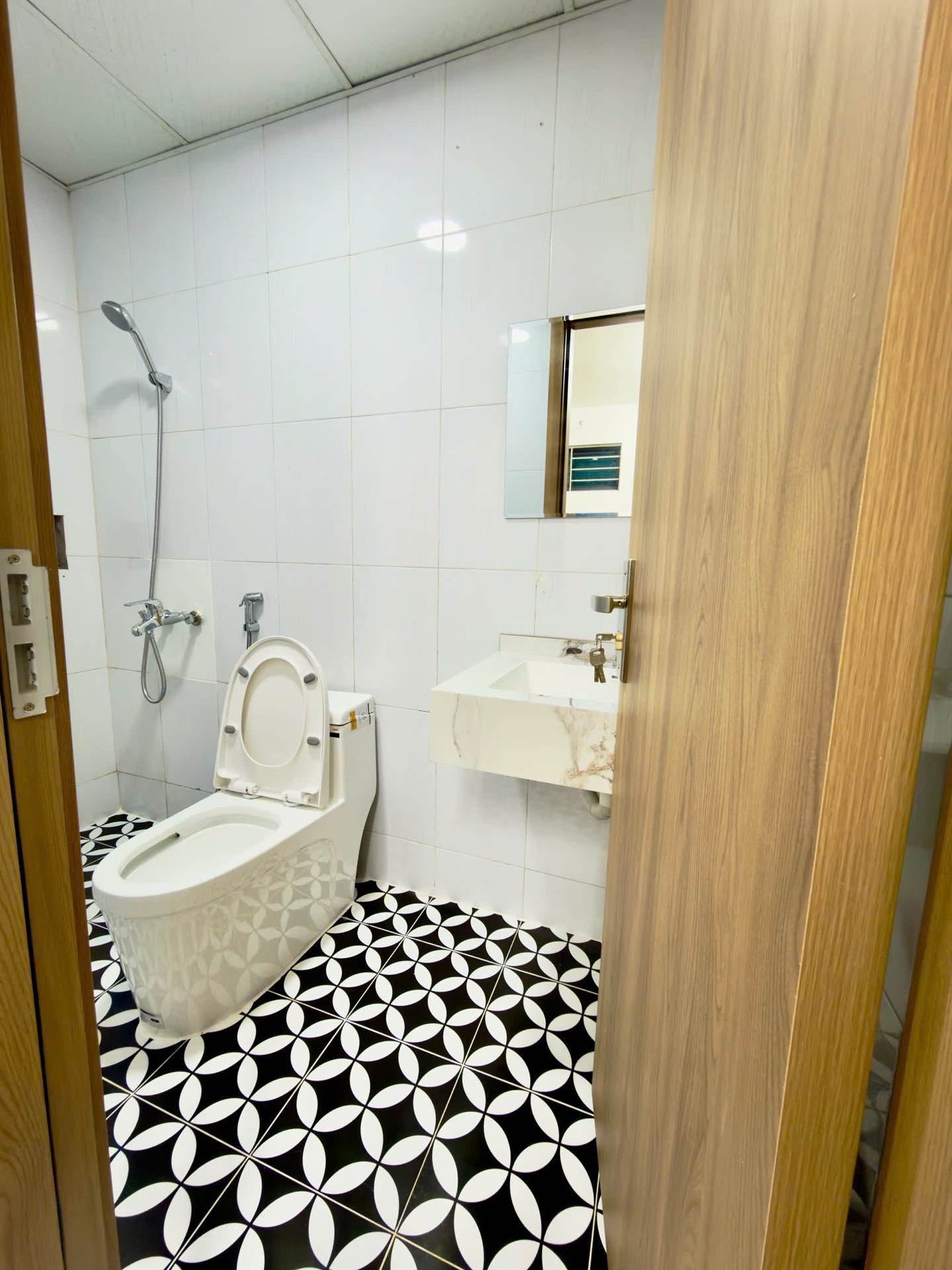 Bán nhà Nguyễn Xiển - diện tích 60m2 1 tầng - nhà đẹp hiếm có - giá 3,8 tỷ