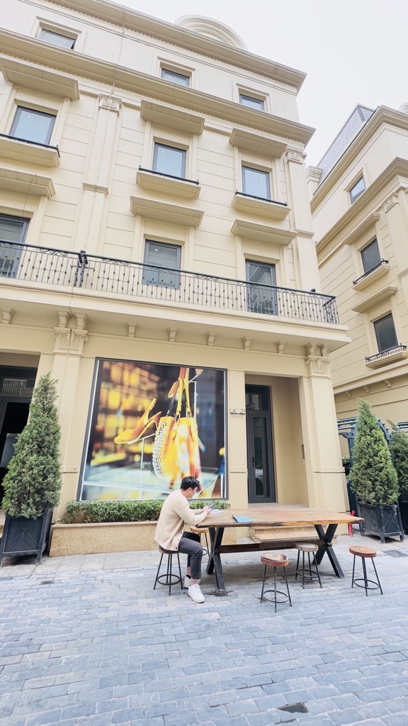 Bán nhà Nguyễn Xiển - diện tích 93m2 6 tầng - Nhà thô, khách về hoàn thiện theo ý thích - giá 35 tỷ