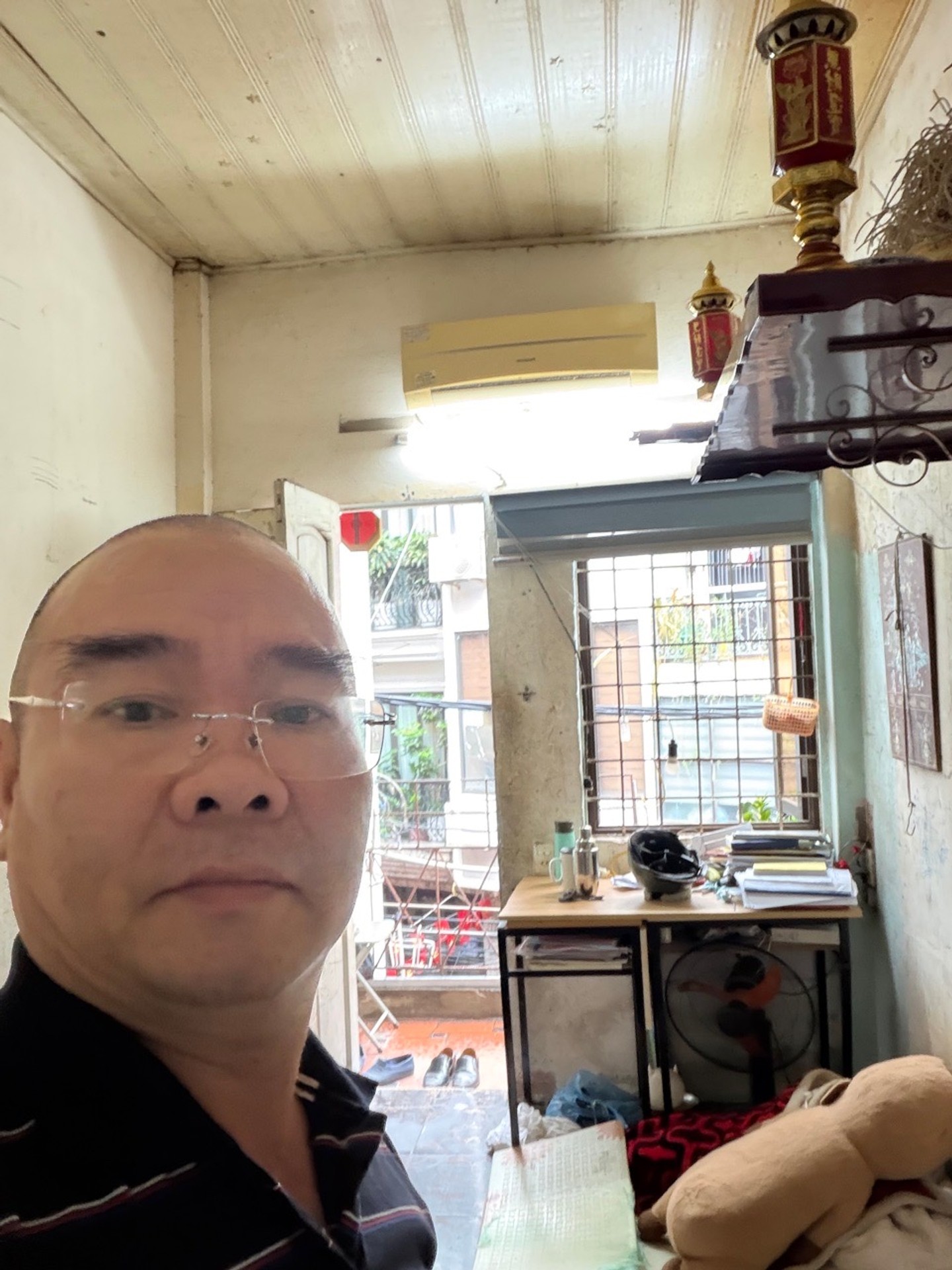 Bán nhà Hai Bà Trưng - diện tích 43m2 2 tầng - ô tô đỗ cửa - giá 12,6 tỷ