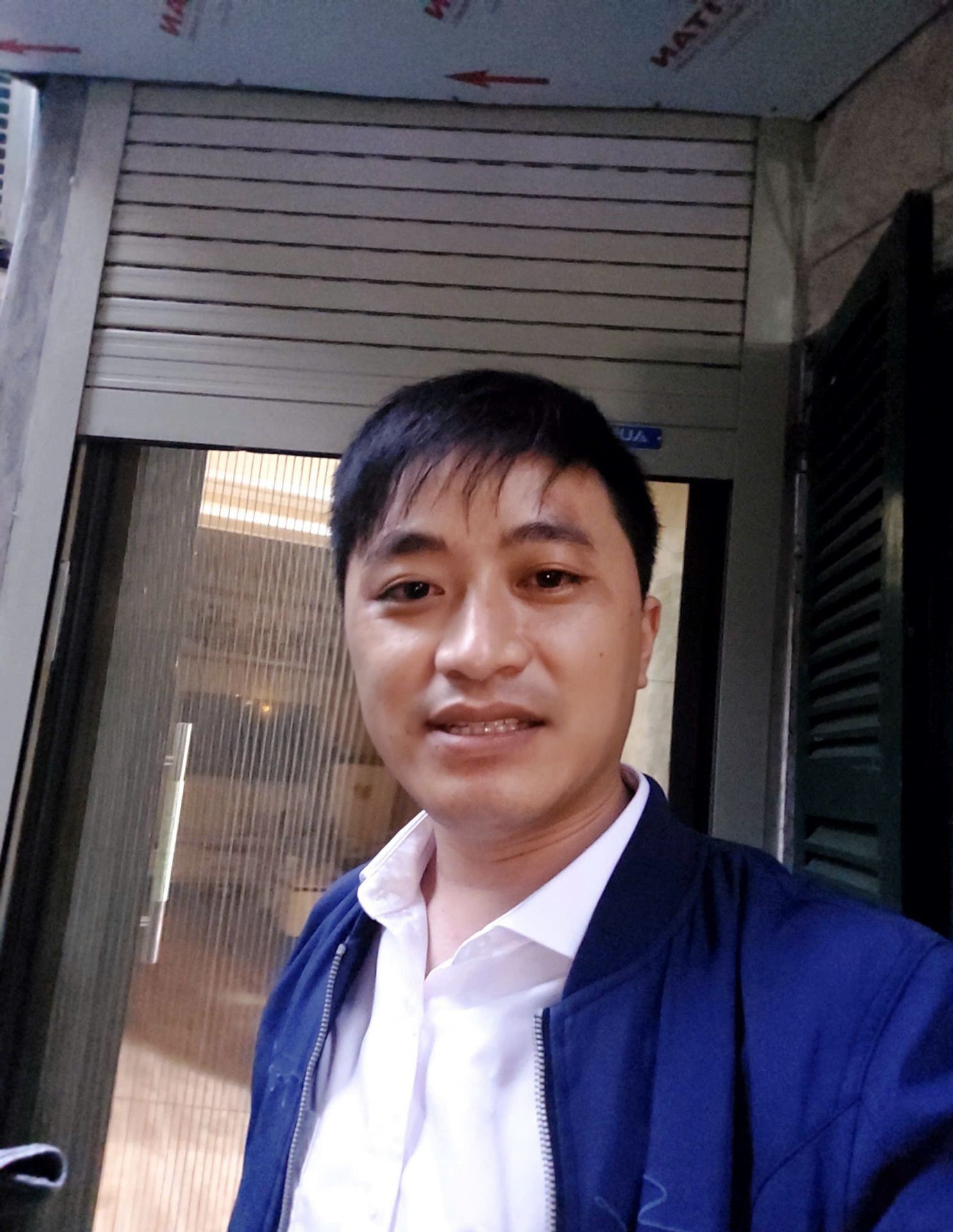 Bán nhà Ngô Thì Nhậm - diện tích 34m2 1 tầng - Nhà không nóc, mặt phố cách 10m - giá 4 tỷ