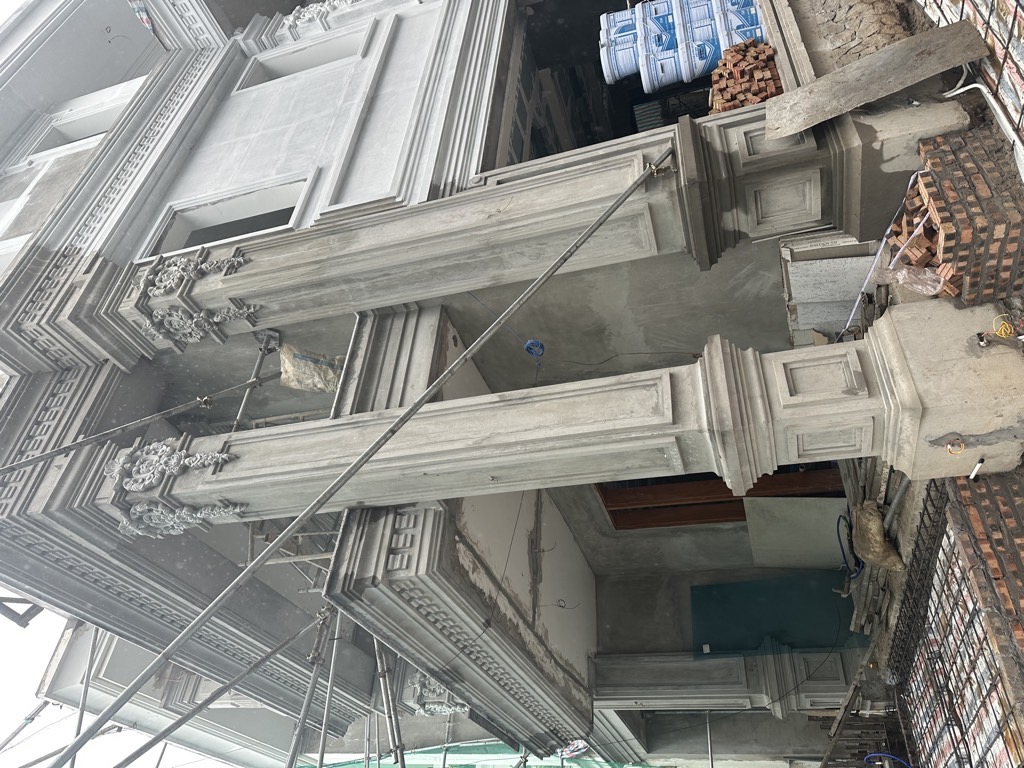 Bán nhà Hàm Nghi - diện tích 282m2 4 tầng - Lô góc 3 mặt thoáng - giá 226,8 tỷ