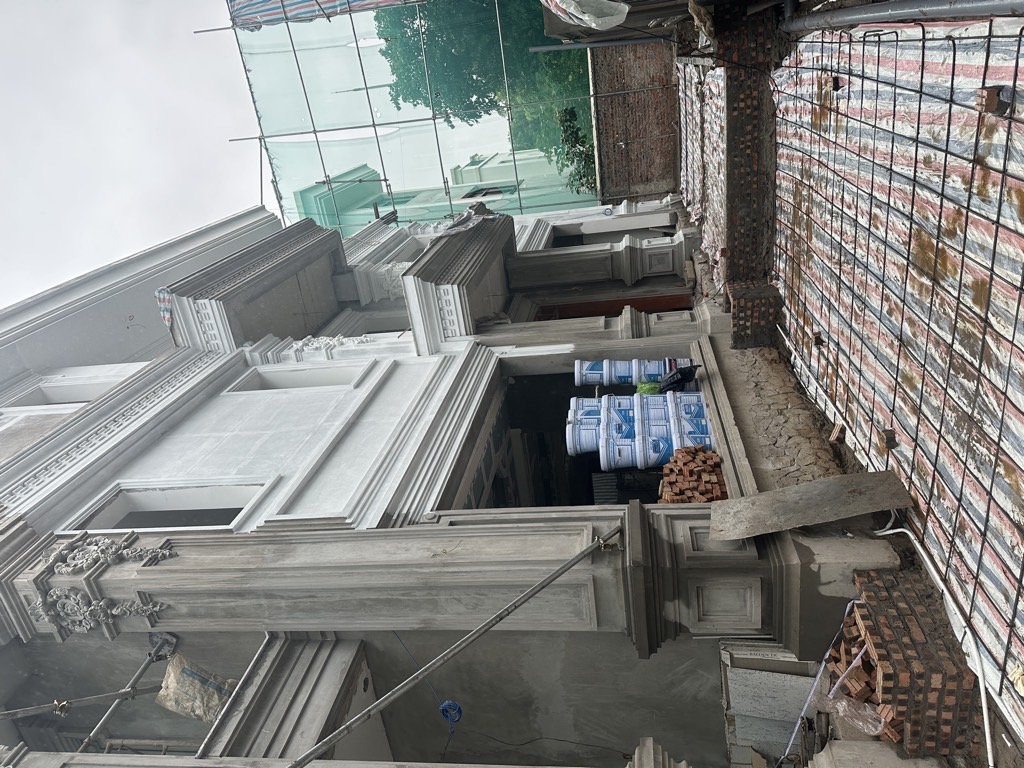 Bán nhà Hàm Nghi - diện tích 282m2 4 tầng - Lô góc 3 mặt thoáng - giá 226,8 tỷ