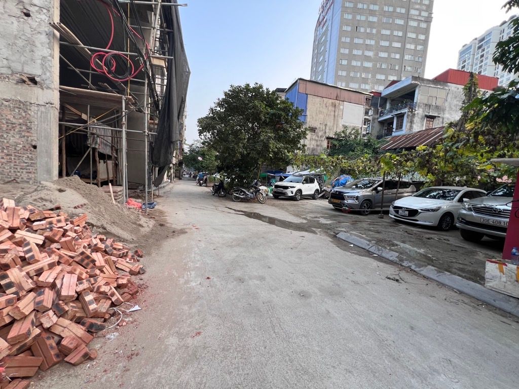 Bán nhà Vĩnh Tuy - diện tích 127.7m2 0 tầng - Đất - giá 33 tỷ