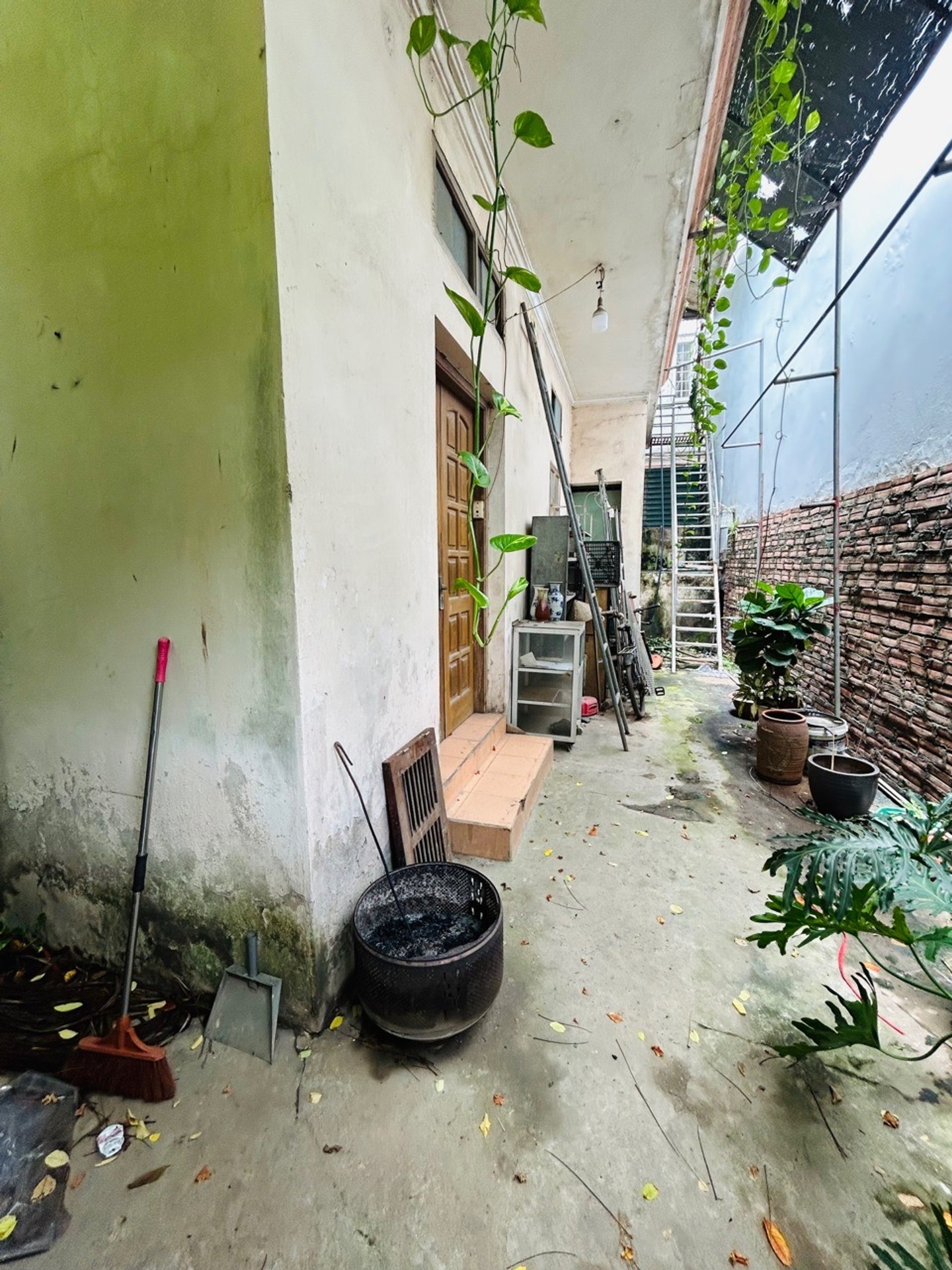 Bán nhà Nam Dư - diện tích 75m2 2 tầng - gần ô tô - giá 11,25 tỷ
