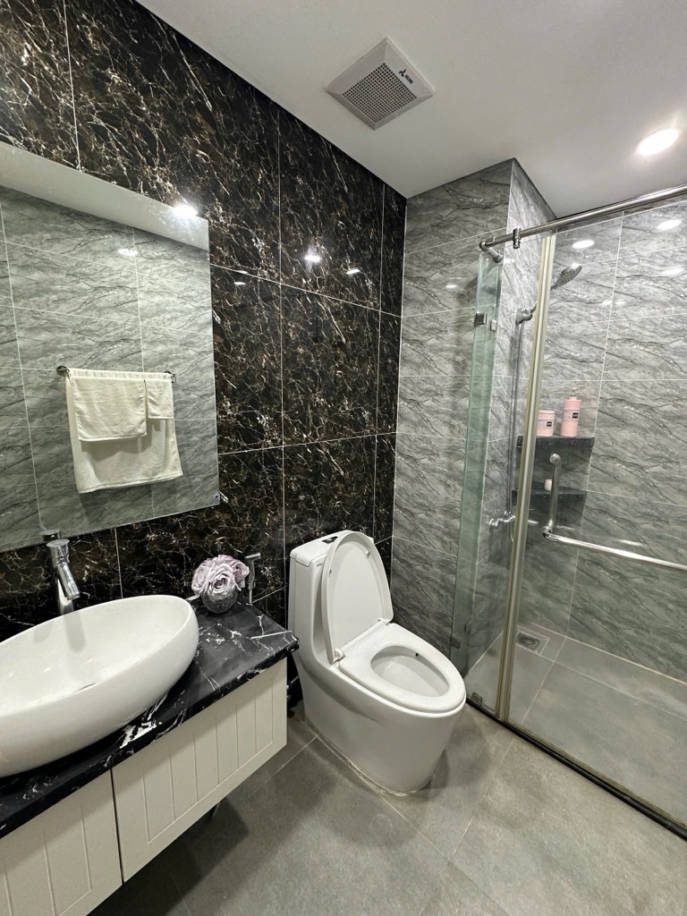Bán nhà Hai Bà Trưng - diện tích 110m2 35 tầng - Căn hộ sang trọng như penthouse đẳng cấp 5* - giá 15,8 tỷ