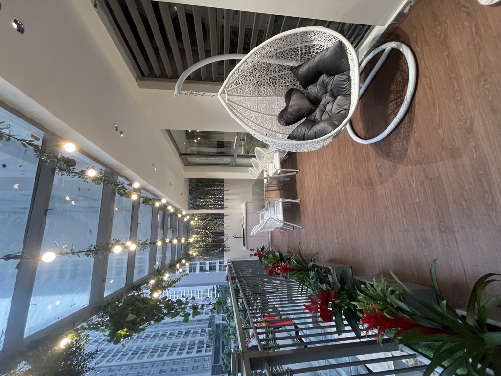 Bán nhà Hai Bà Trưng - diện tích 110m2 35 tầng - Căn hộ sang trọng như penthouse đẳng cấp 5* - giá 15,8 tỷ