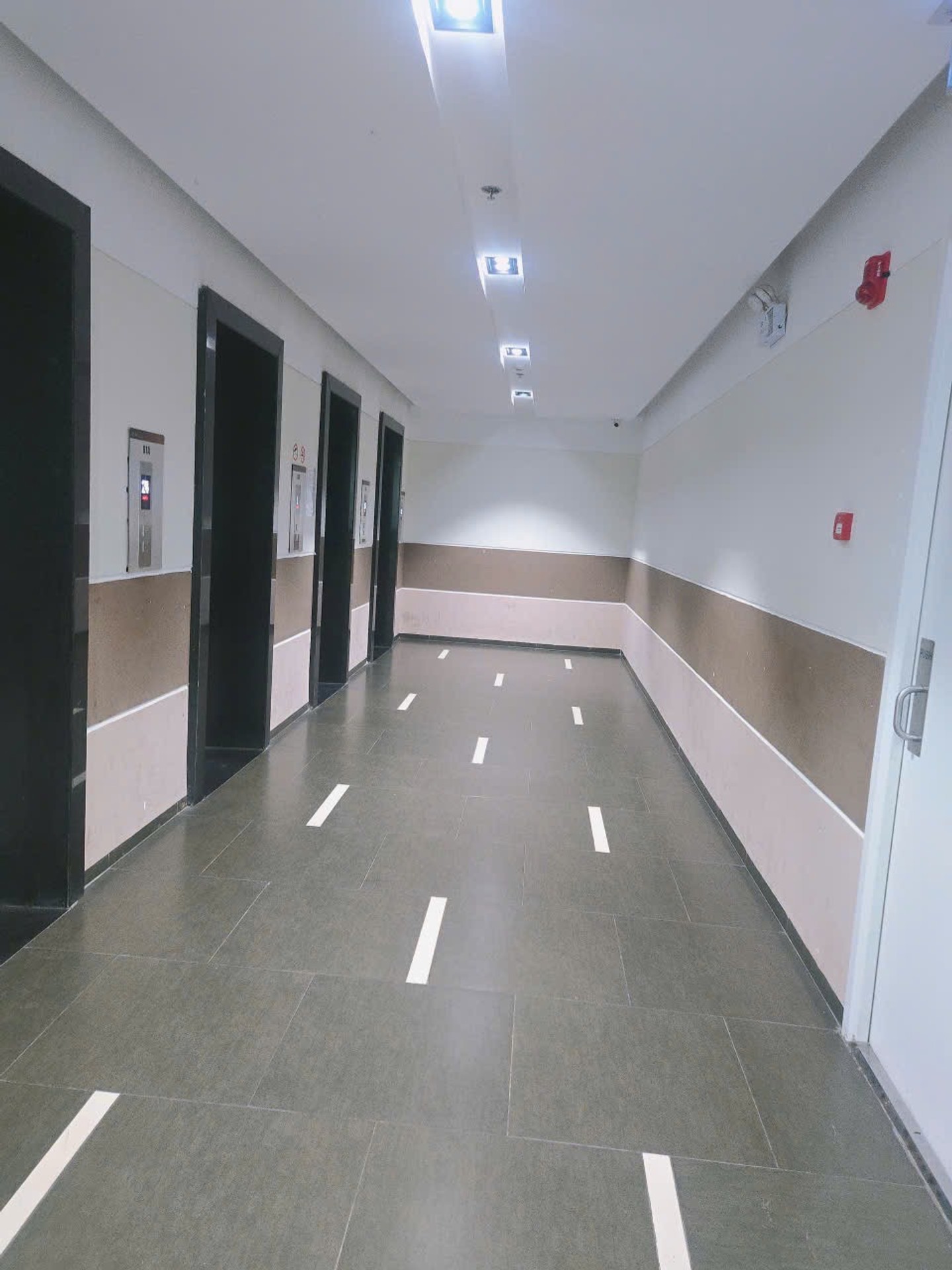 Bán nhà Đại Từ - diện tích 75m2 28 tầng - Căn hộ 2 phòng ngủ - giá 6,65 tỷ