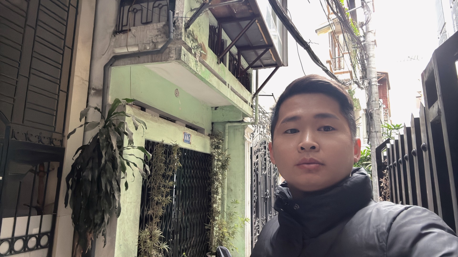 Bán nhà Vân Hồ - diện tích 75.6m2 2 tầng - Hẻm xe máy - giá 32,5 tỷ