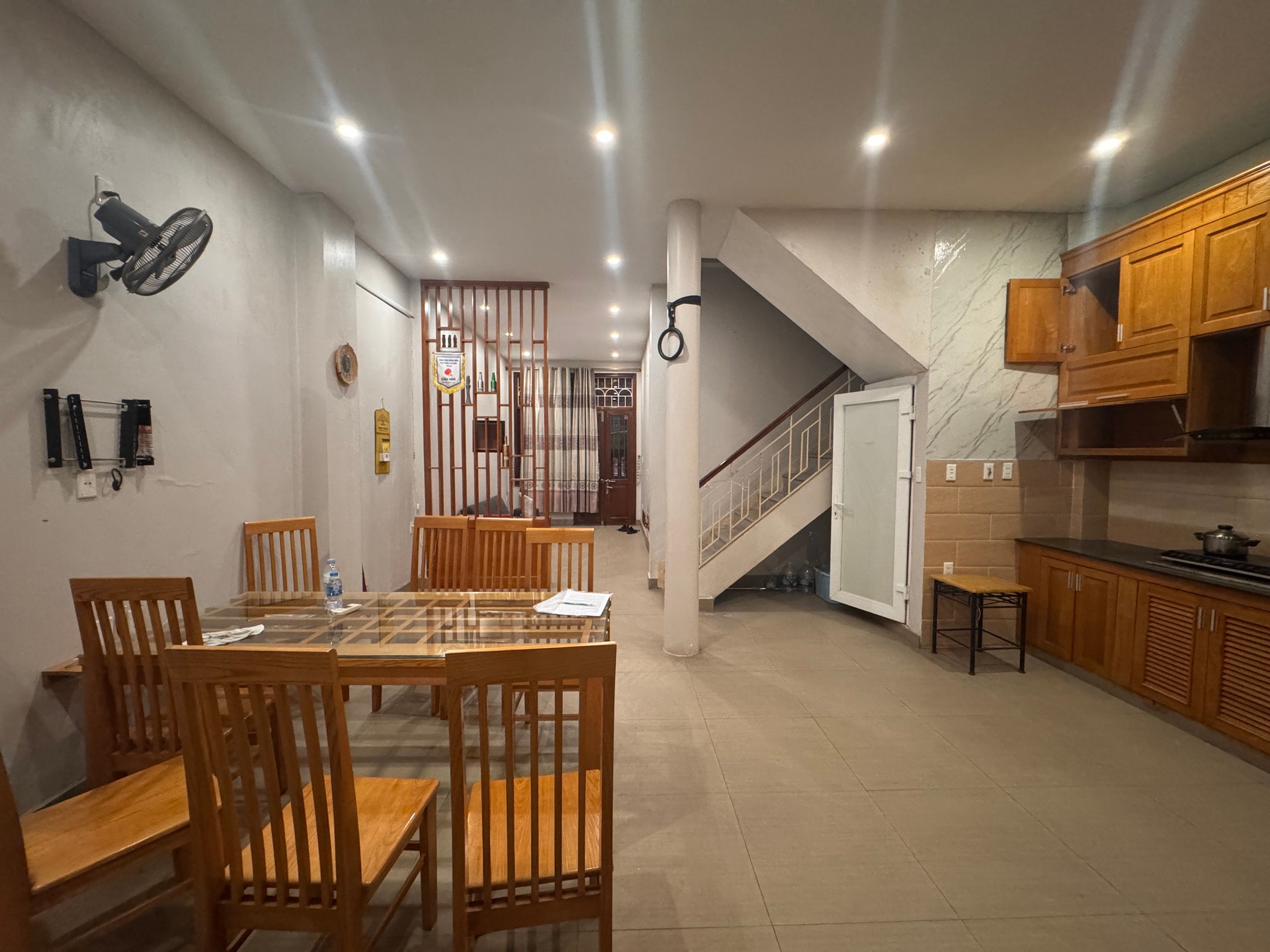 Bán nhà Vân Hồ - diện tích 75.6m2 2 tầng - Hẻm xe máy - giá 32,5 tỷ