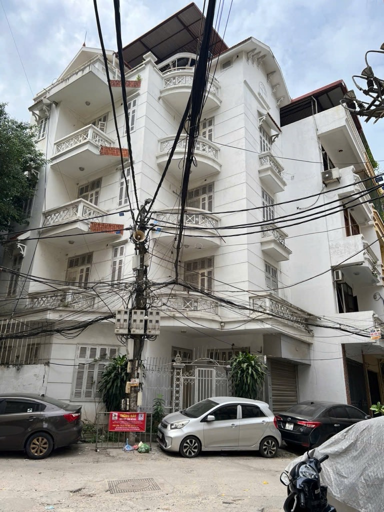 Bán nhà Ô Đồng Lầm - diện tích 103m2 5 tầng - Lô góc 2 mặt thoáng - giá 36,75 tỷ