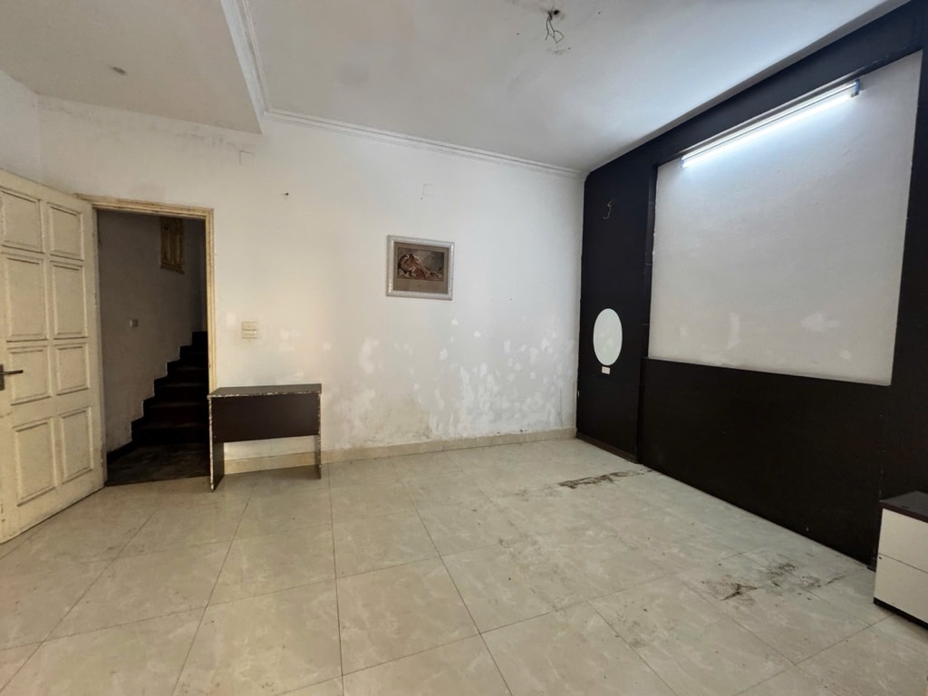 Bán nhà Ô Đồng Lầm - diện tích 103m2 5 tầng - Lô góc 2 mặt thoáng - giá 36,75 tỷ