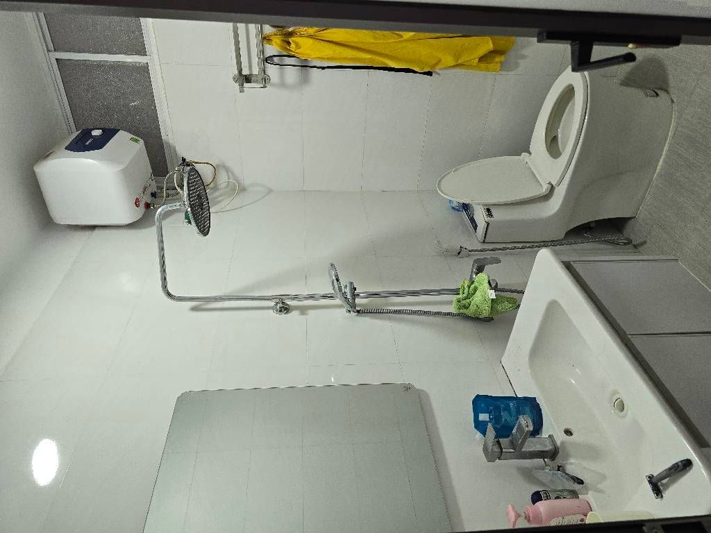 Bán nhà Kim Giang - diện tích 45m2 4 tầng - ô tô tránh - giá 8,9 tỷ