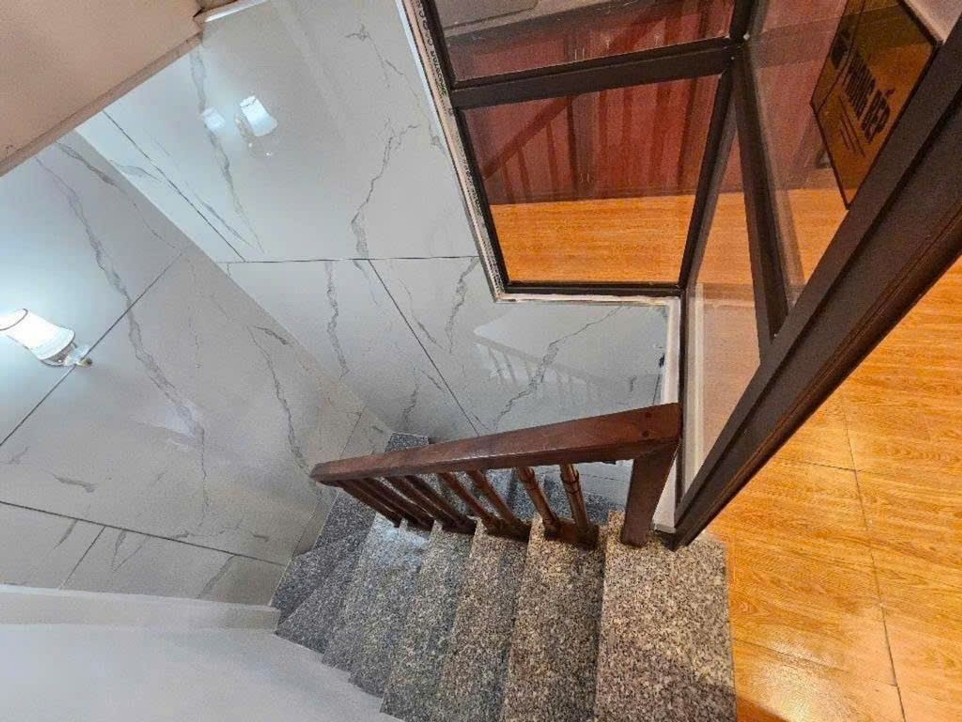 Bán nhà Trương Định - diện tích 21m2 4 tầng - Mặt ngõ thông, kinh doanh - giá 6,39 tỷ