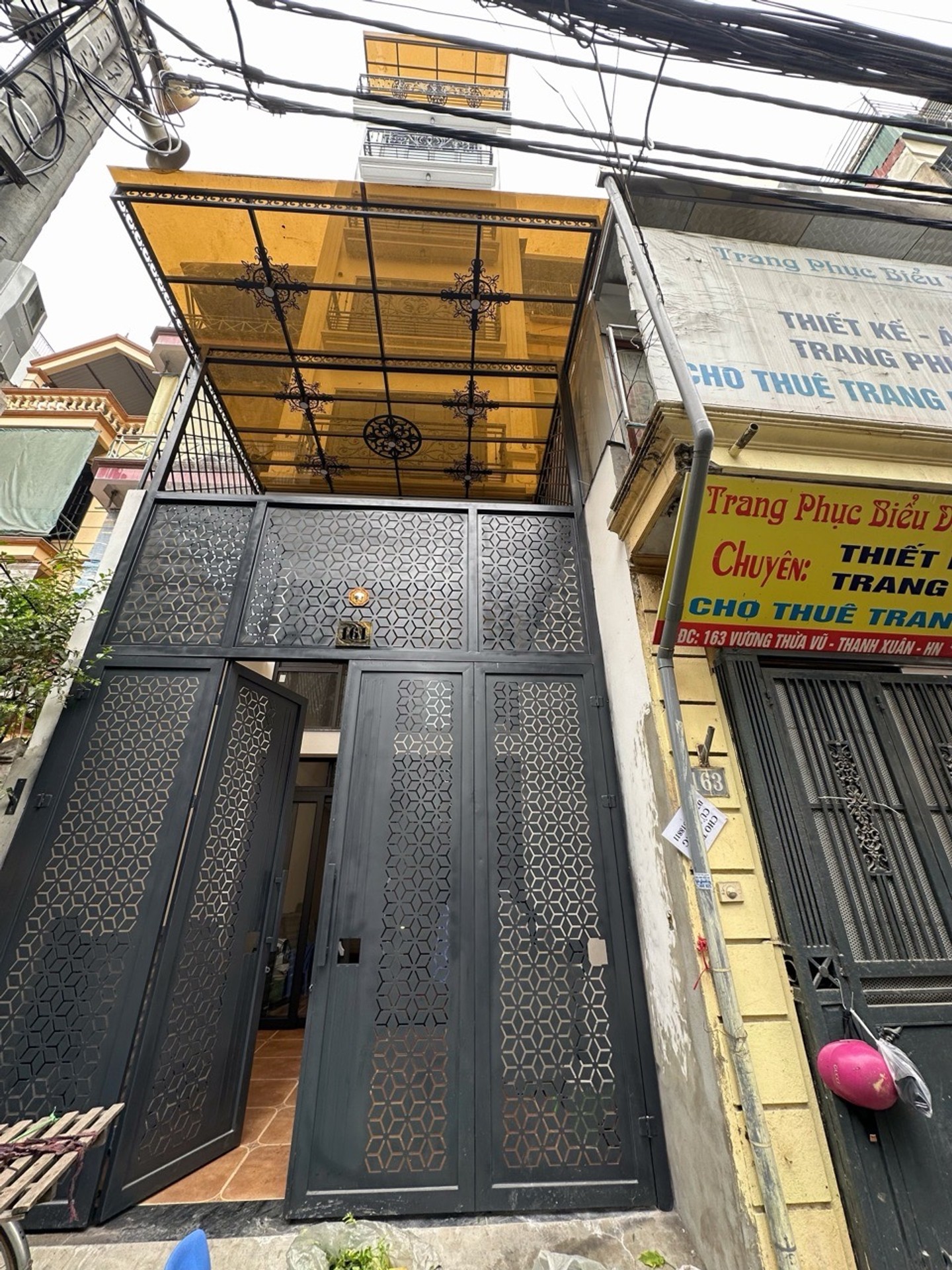 Bán nhà Vương Thừa Vũ - diện tích 65m2 8 tầng - Nhà mặt phố ô tô tránh, kinh doanh đỉnh cao - giá 30 tỷ