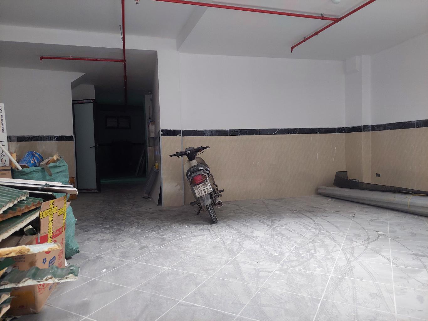 Bán nhà Khương Đình - diện tích 79m2 7 tầng - Lô góc 3 mặt thoáng - giá 27 tỷ