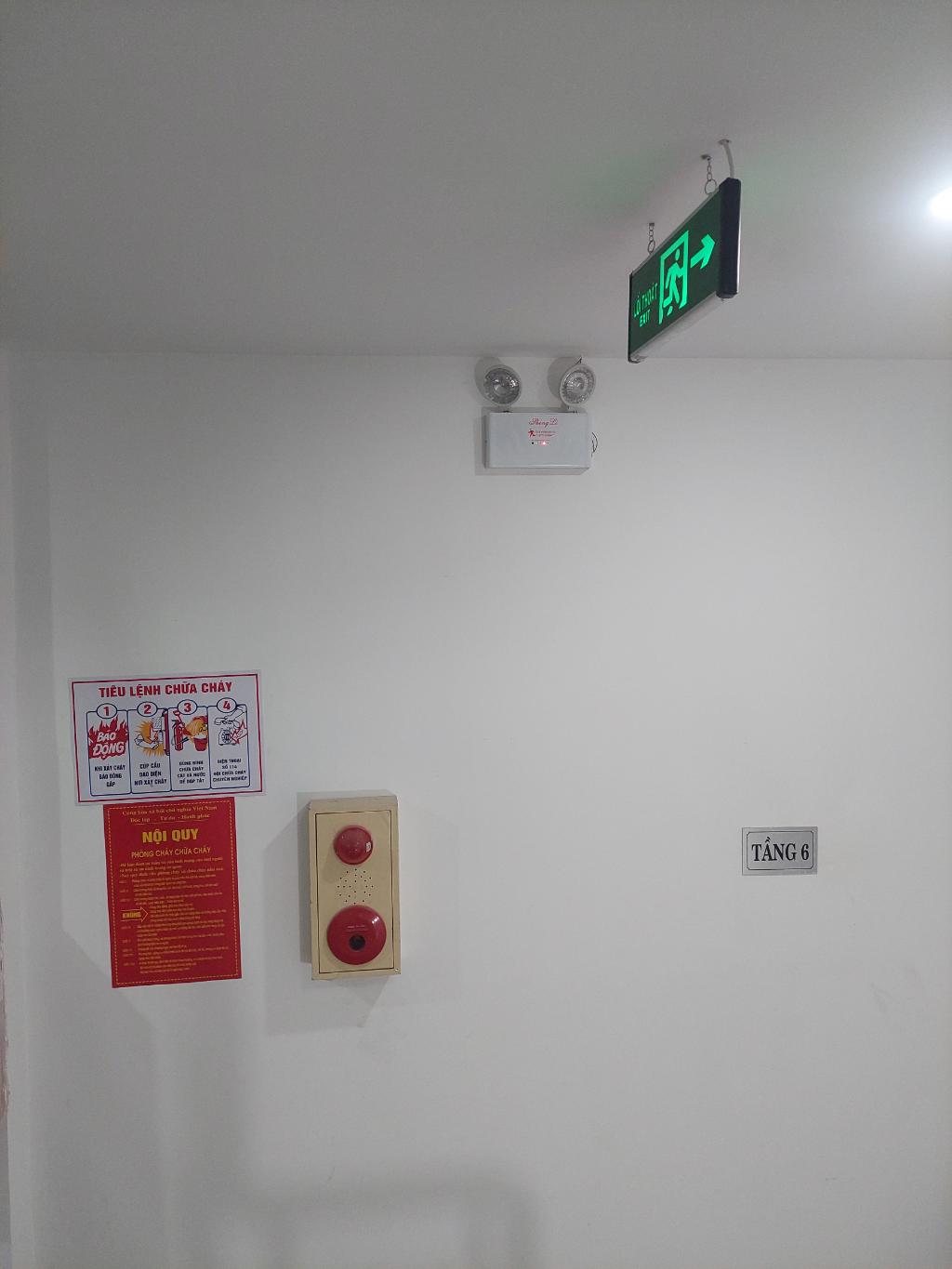 Bán nhà Khương Đình - diện tích 79m2 7 tầng - Lô góc 3 mặt thoáng - giá 27 tỷ