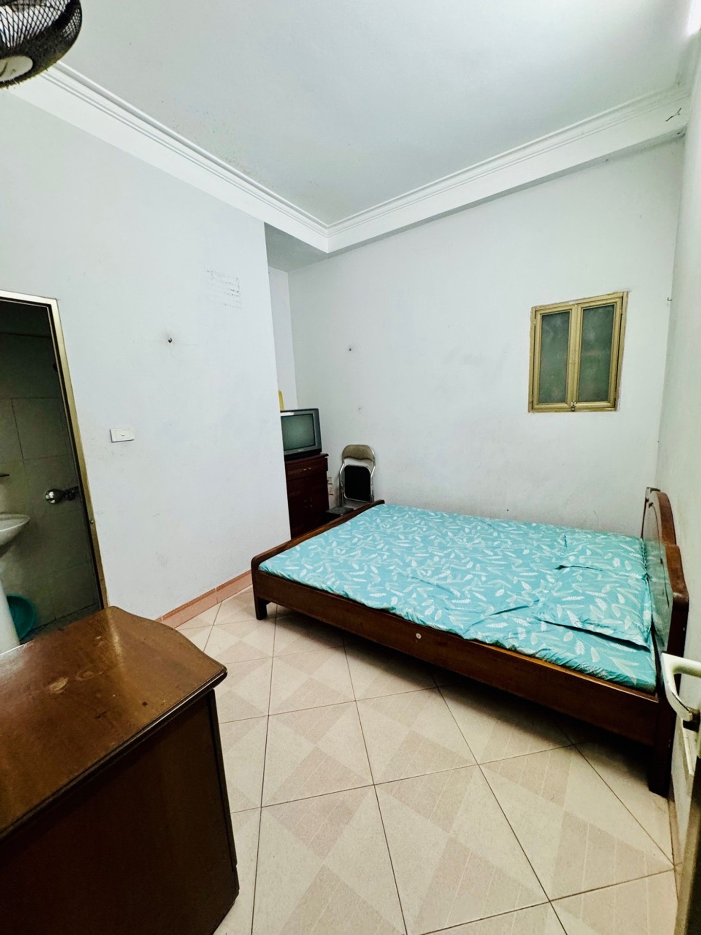 Bán nhà Giải Phóng - diện tích 55m2 5 tầng - Ô tô đỗ cổng - giá 13,5 tỷ