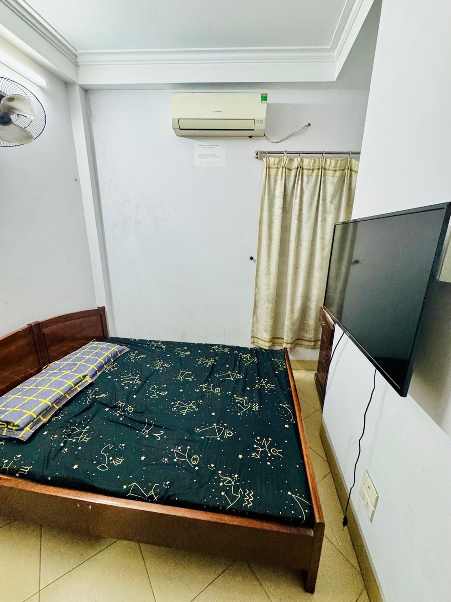 Bán nhà Giải Phóng - diện tích 55m2 5 tầng - Ô tô đỗ cổng - giá 13,5 tỷ