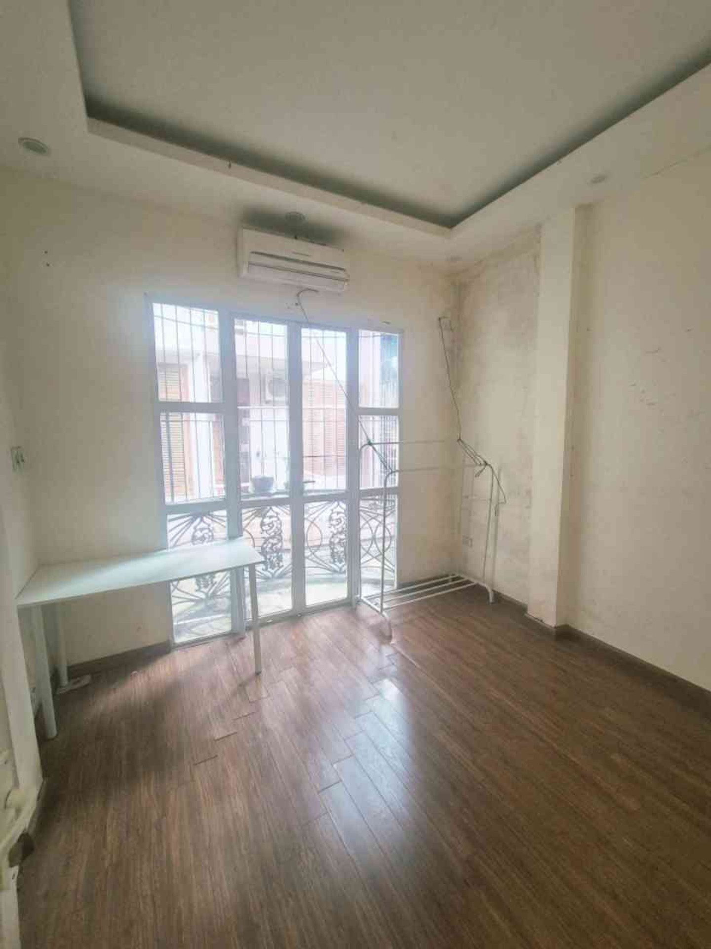 Bán nhà Kim Ngưu - diện tích 48m2 4 tầng - Vị trí đẹp, ô tô tránh - giá 9 tỷ