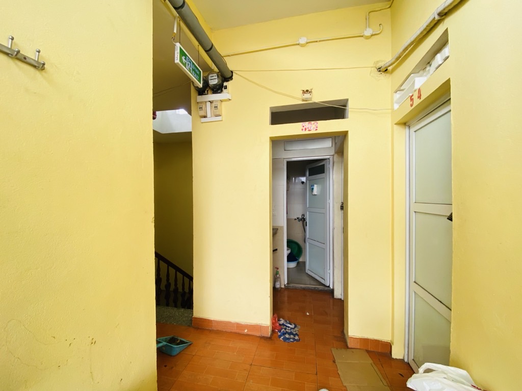 Bán nhà Kim Giang - diện tích 86m2 5 tầng - Lô góc, 2 mặt thoáng - giá 17,9 tỷ