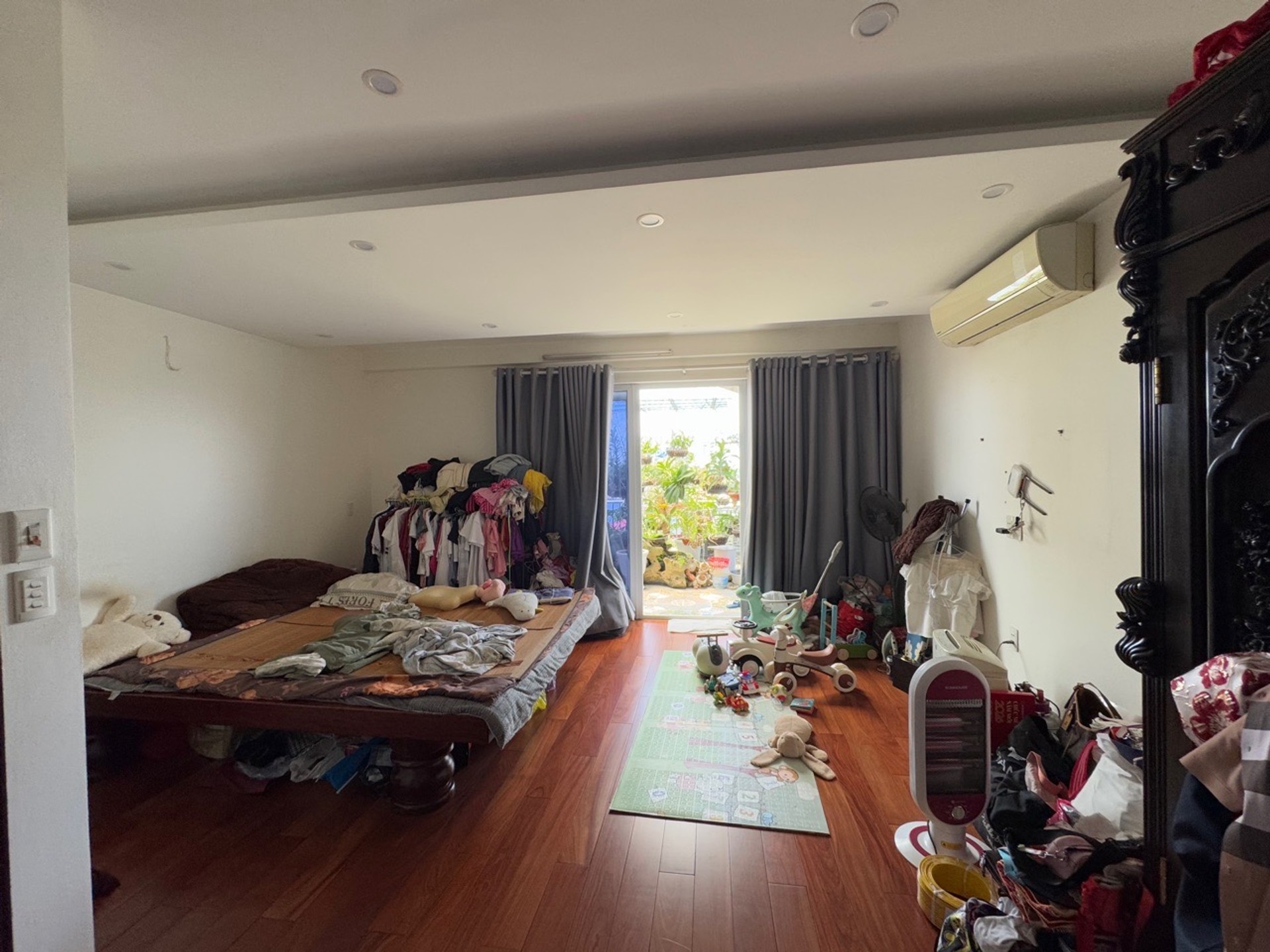 Bán nhà Nguyễn Hữu Thọ - diện tích 90m2 11 tầng - Ô tô tải tránh - giá 52,9 tỷ