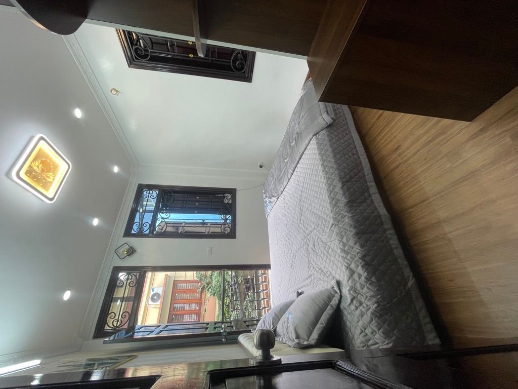 Bán nhà Nam Dư - diện tích 32m2 5 tầng - Lô góc - giá 8,6 tỷ