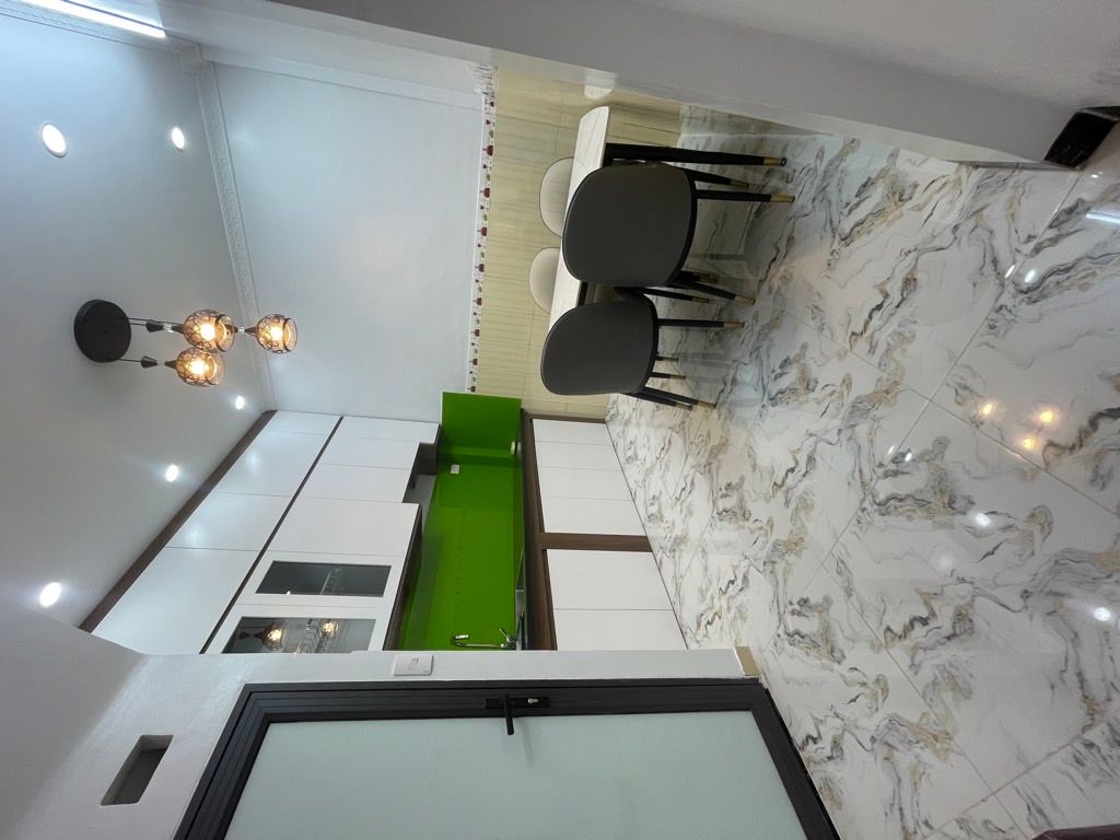 Bán nhà Nam Dư - diện tích 32m2 5 tầng - Lô góc - giá 8,6 tỷ