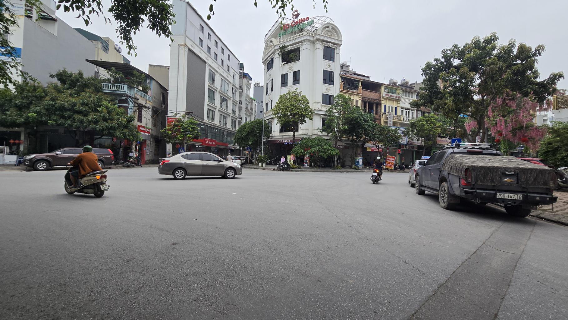 Bán nhà Tổng Cục V Tân Triều - diện tích 176m2 5 tầng - Lô góc, mặt tiền siêu rộng - giá 6,8 tỷ