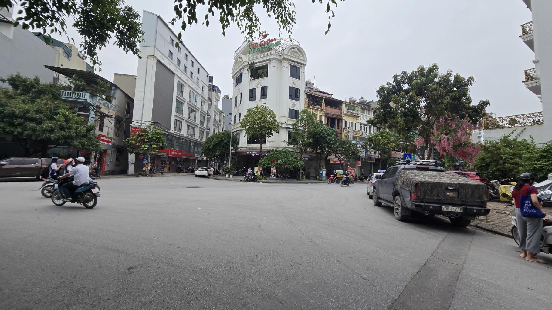 Bán nhà Tổng Cục V Tân Triều - diện tích 176m2 5 tầng - Lô góc, mặt tiền siêu rộng - giá 6,8 tỷ