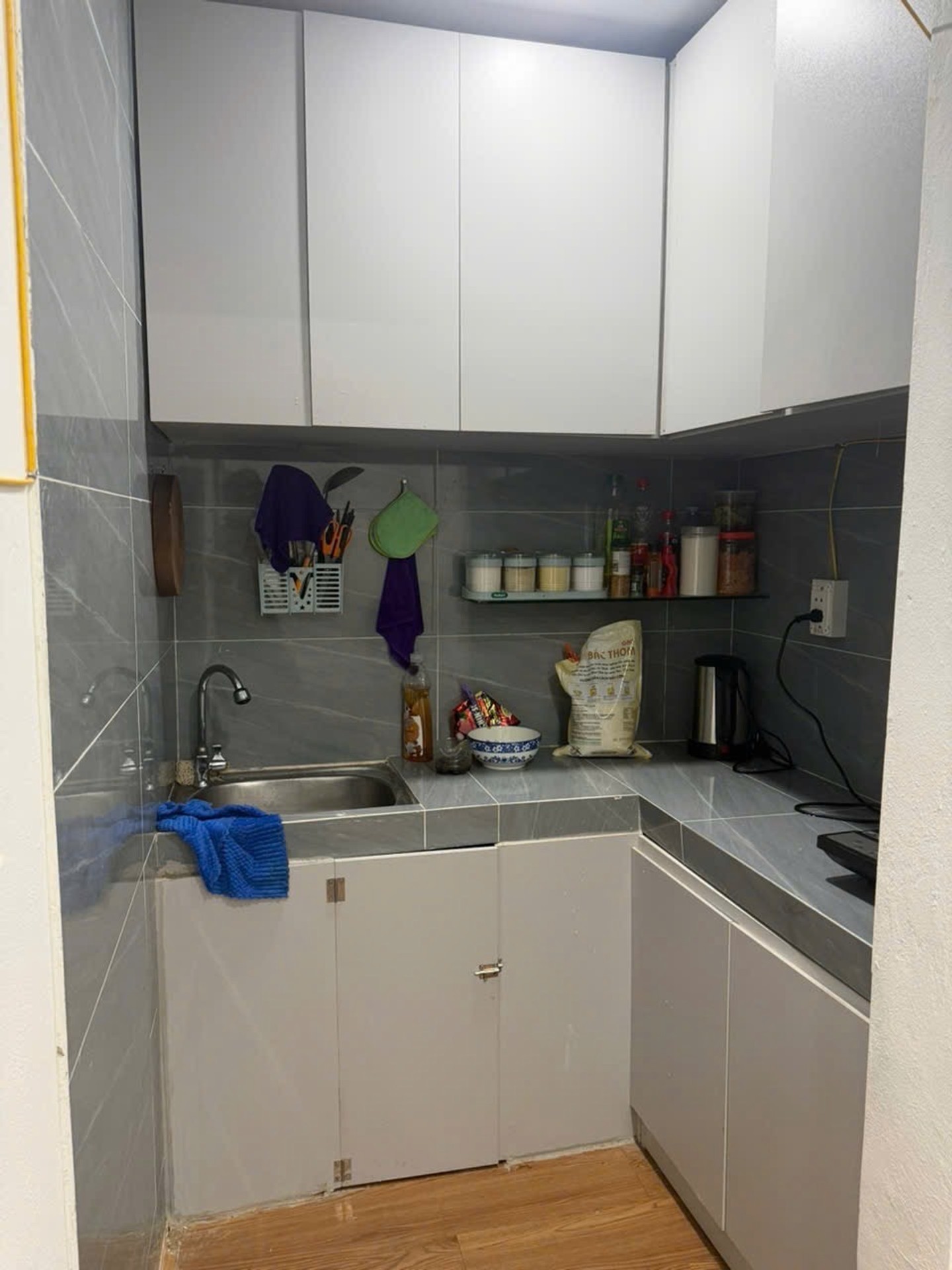 Bán nhà Chùa Quỳnh - diện tích 55m2 4 tầng - Nhà đẹp, nội thất đầy đủ - giá 1,39 tỷ