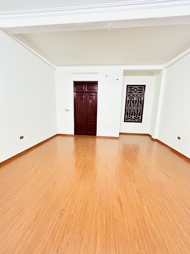 Bán nhà Yên Sở - diện tích 63m2 5 tầng - Ô TÔ - VIEW ĐẸP - giá 24,2 tỷ
